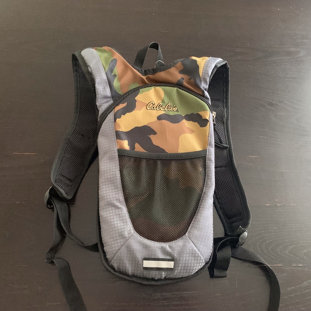 NWOT Cabelas Small Camo Hunting Backpack